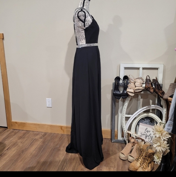 Formal Gown event Dress Women Size Sm. BLACK rhinestone halter straps by MINUET - Picture 4 of 12